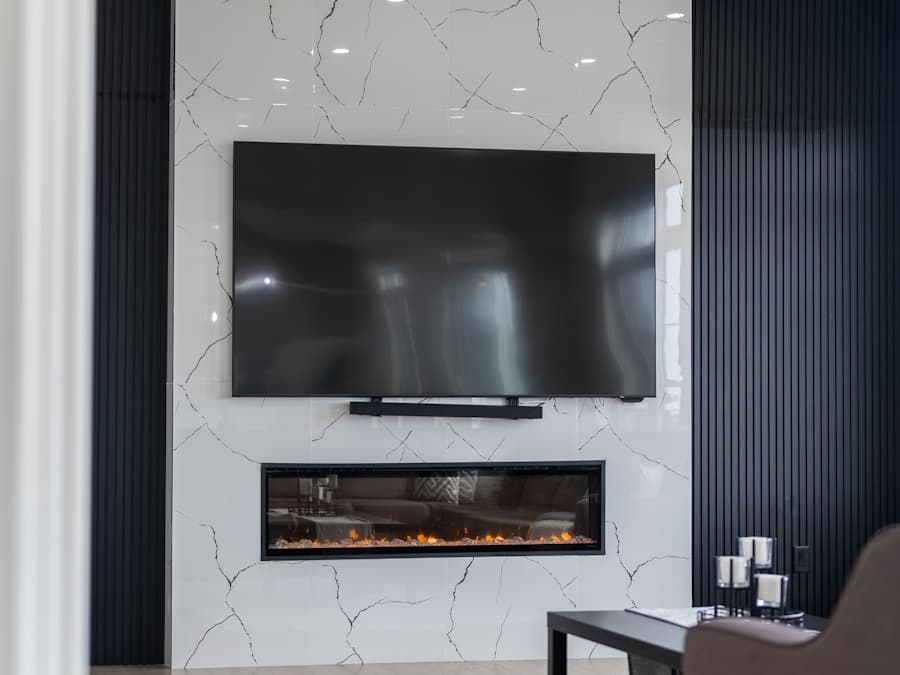 Home Theater & Bar